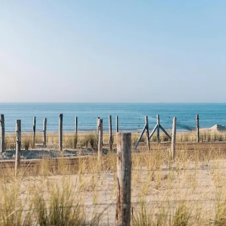 Cozy Family Duplex On The Belgian Coast, Cleaning Included Casa de Férias Westende